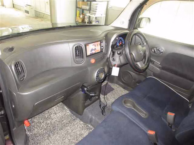 NISSAN CUBE