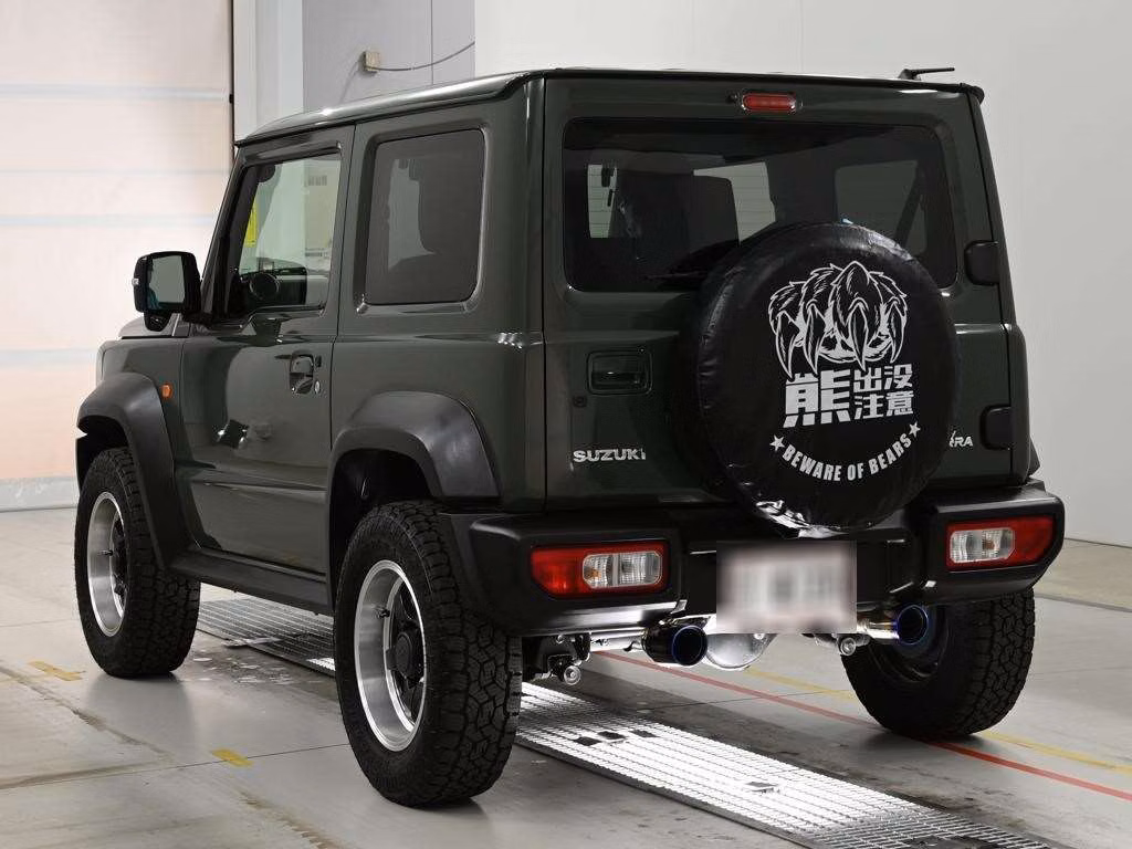 SUZUKI JIMNY SIERRA