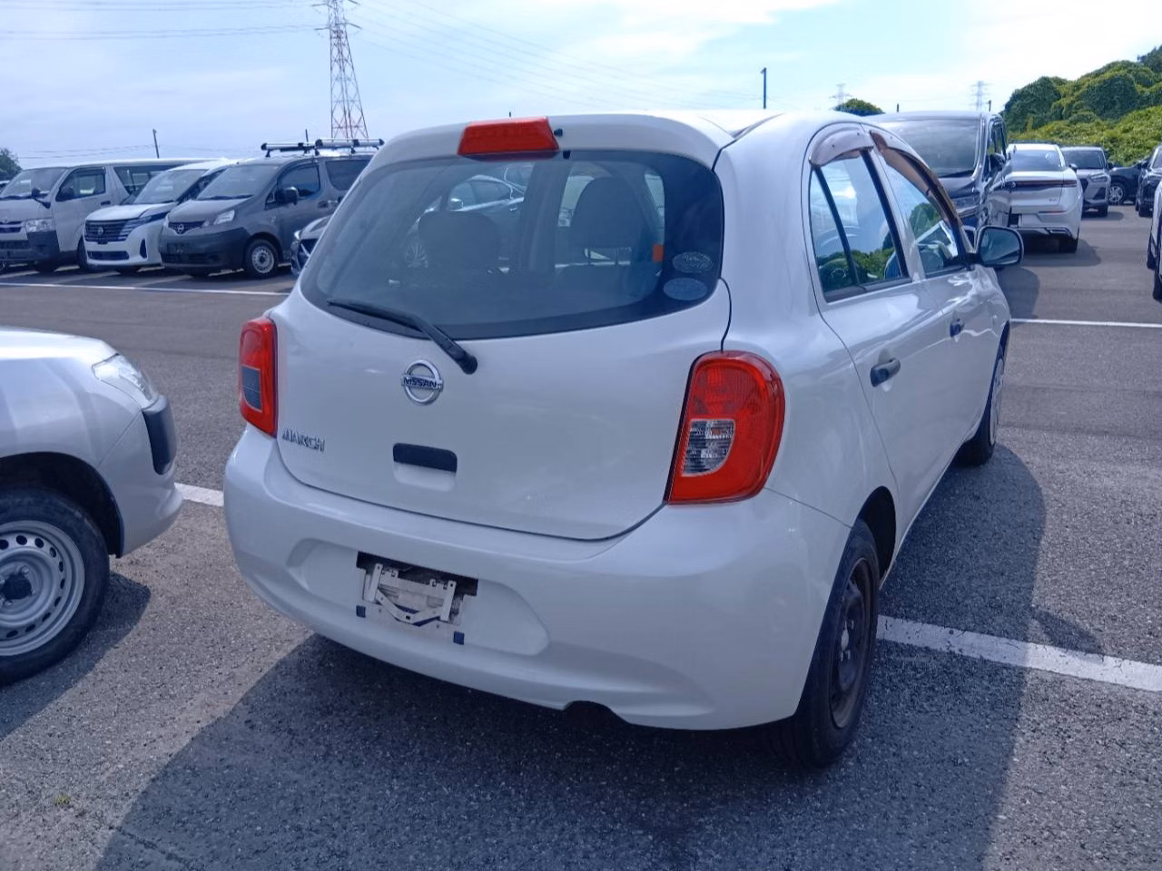 NISSAN MARCH