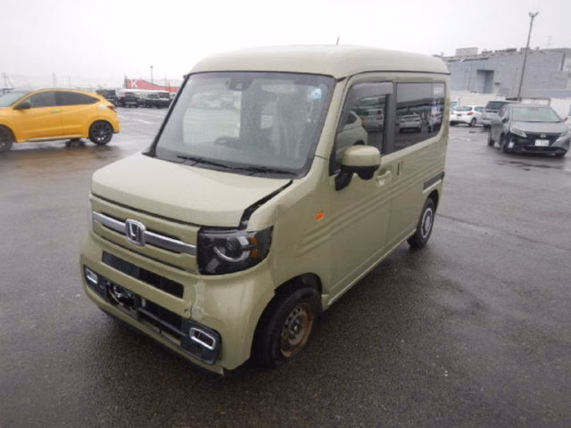 HONDA N-VAN