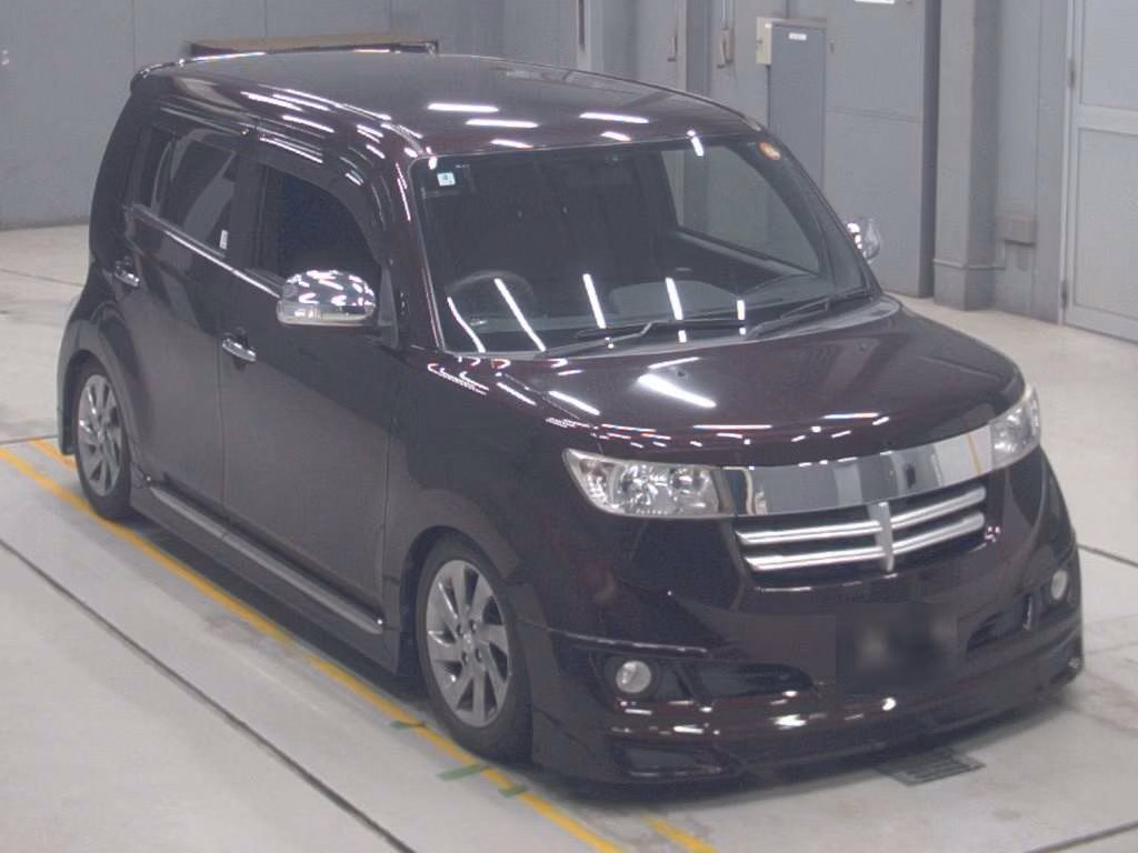 TOYOTA BB