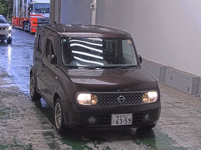 NISSAN CUBE