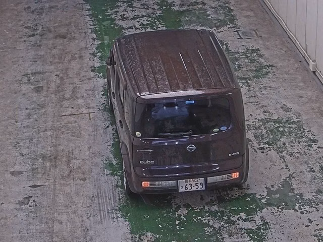 NISSAN CUBE