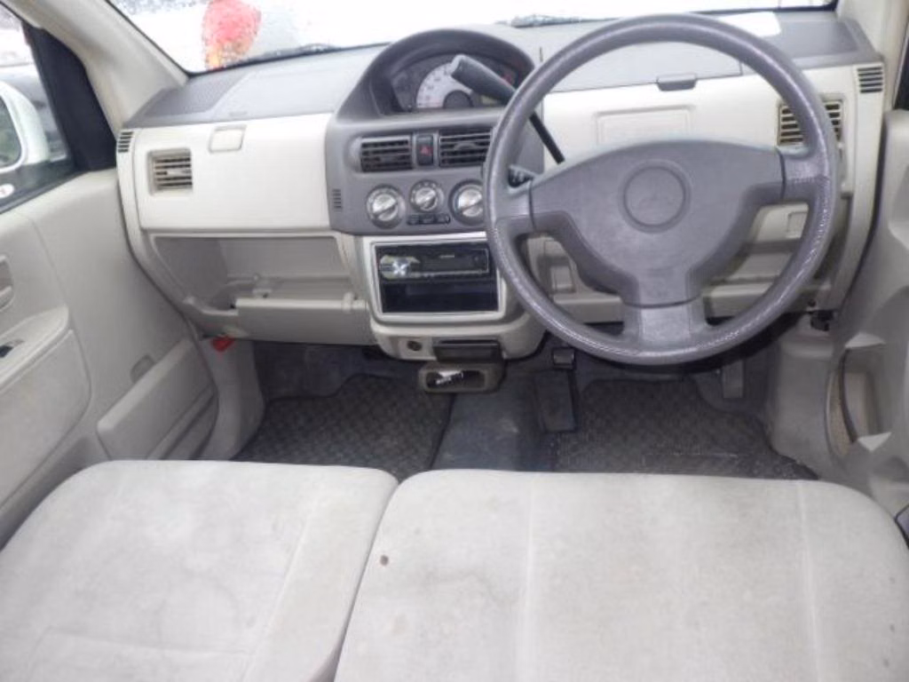 MITSUBISHI EK WAGON