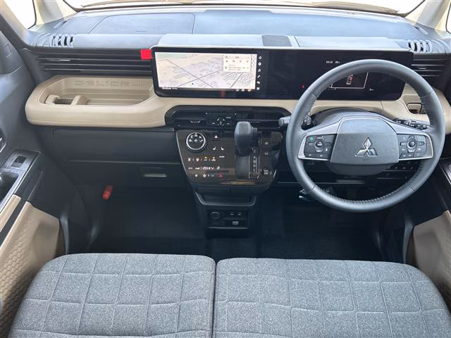 MITSUBISHI DELICA MINI