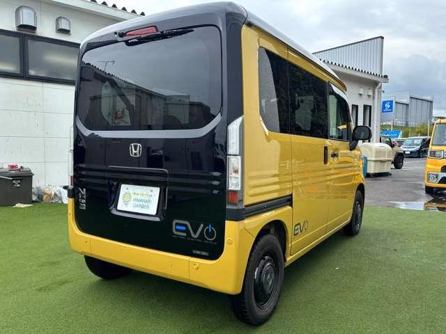 HONDA N-VAN