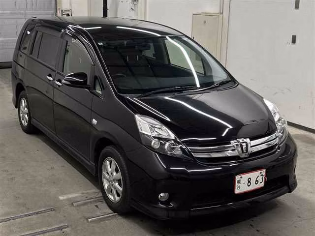 TOYOTA ISIS