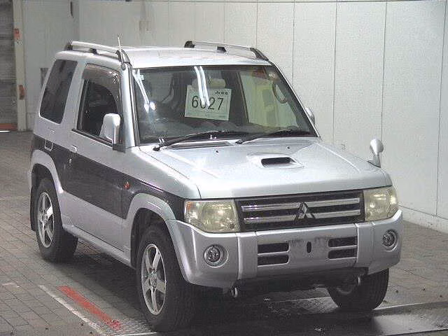 MITSUBISHI PAJERO MINI