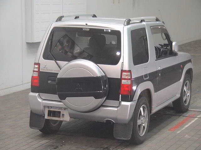 MITSUBISHI PAJERO MINI
