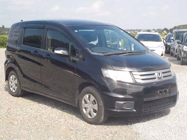 HONDA FREED SPIKE