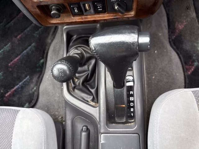 NISSAN TERRANO REGULUS