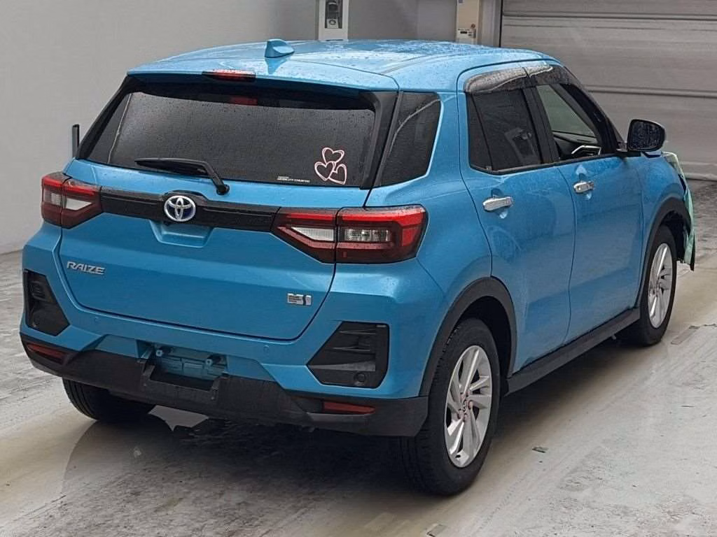 TOYOTA RAIZE