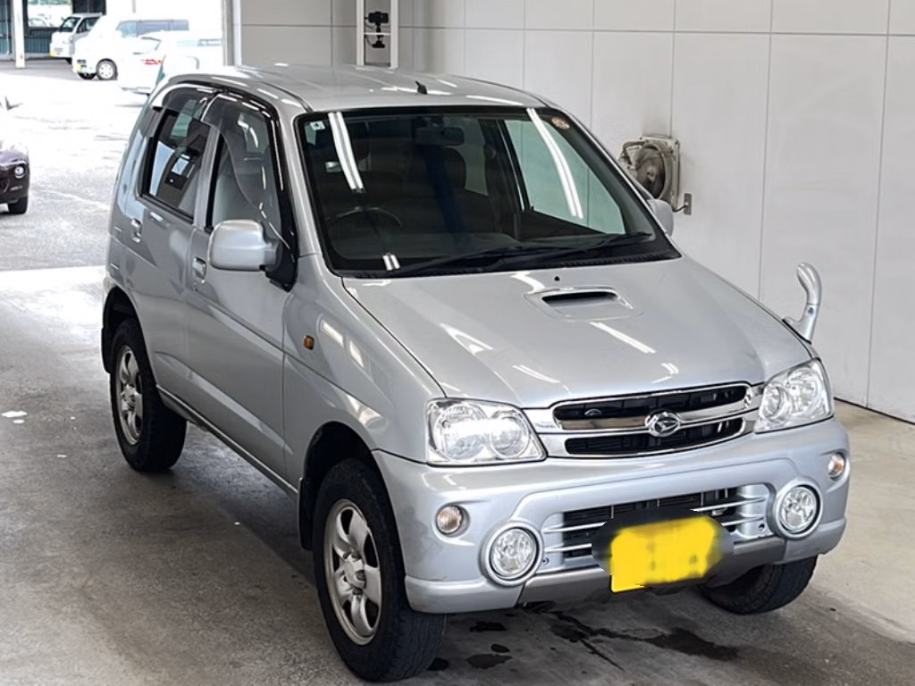 DAIHATSU TERIOS KID