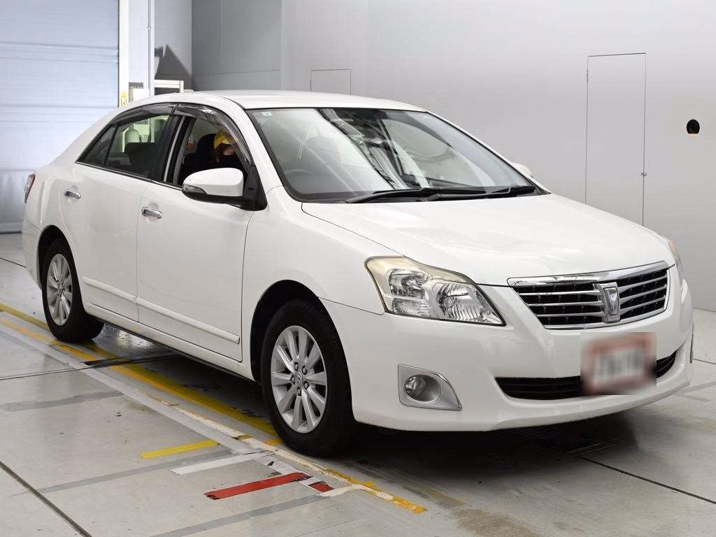 TOYOTA PREMIO