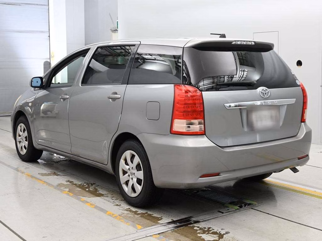 TOYOTA WISH