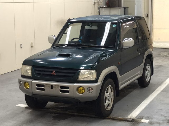 MITSUBISHI PAJERO MINI