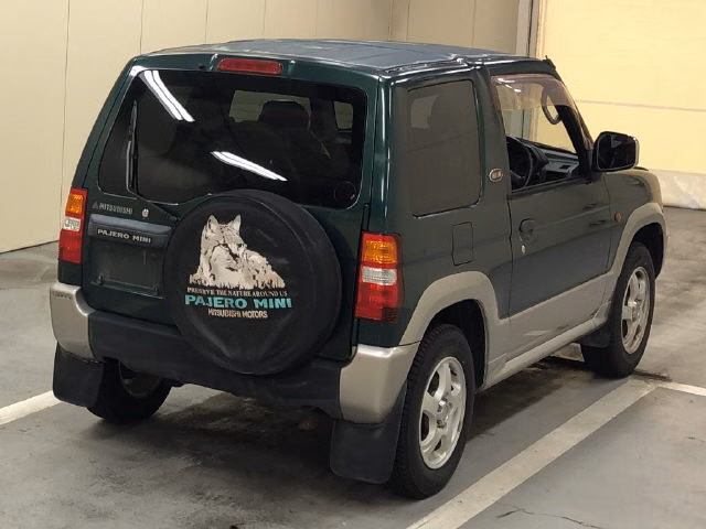 MITSUBISHI PAJERO MINI