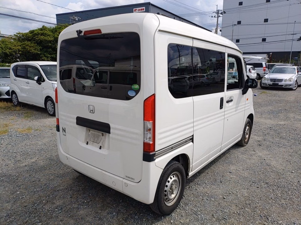 HONDA N-VAN