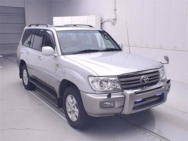 TOYOTA LAND CRUISER