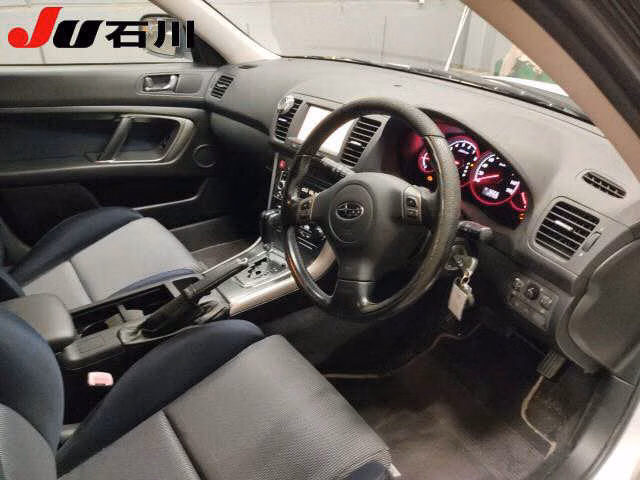 SUBARU LEGACY
