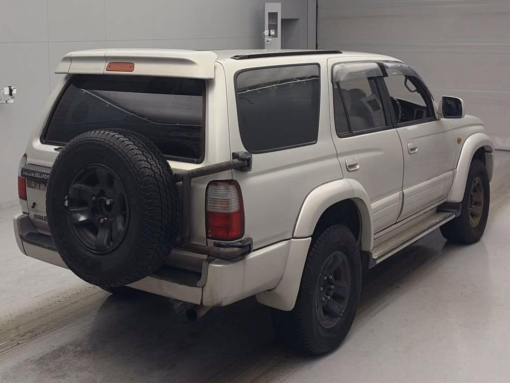 TOYOTA HILUX SURF