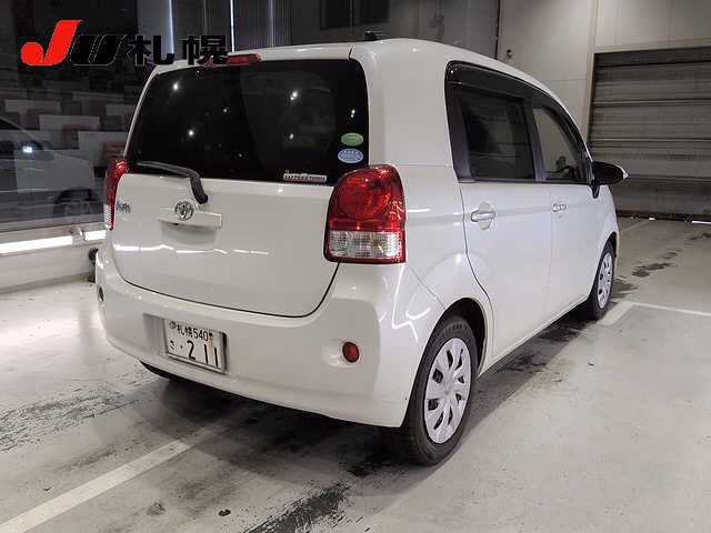 TOYOTA PORTE