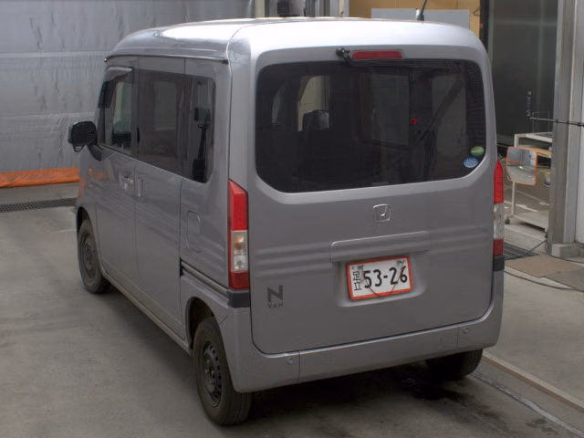 HONDA N-VAN