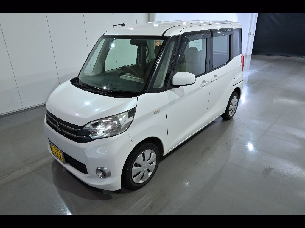 MITSUBISHI EK SPACE
