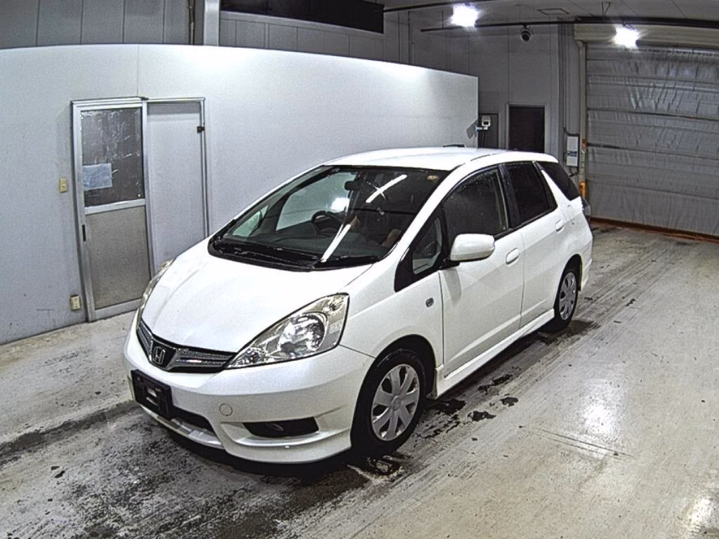 HONDA FIT SHUTTLE