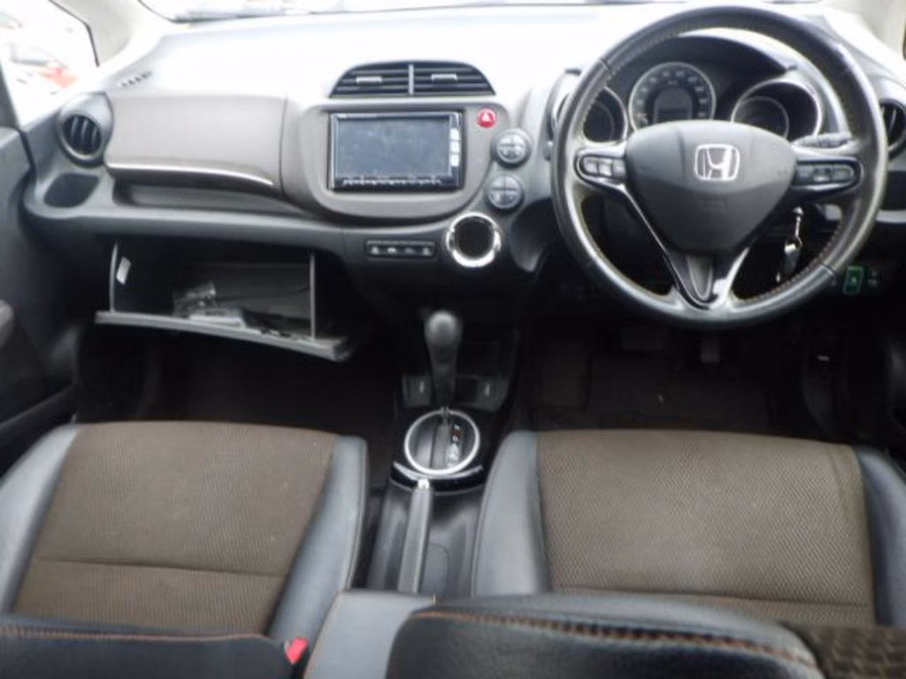 HONDA FIT SHUTTLE