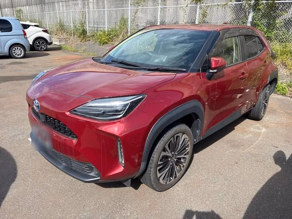 TOYOTA YARIS CROSS