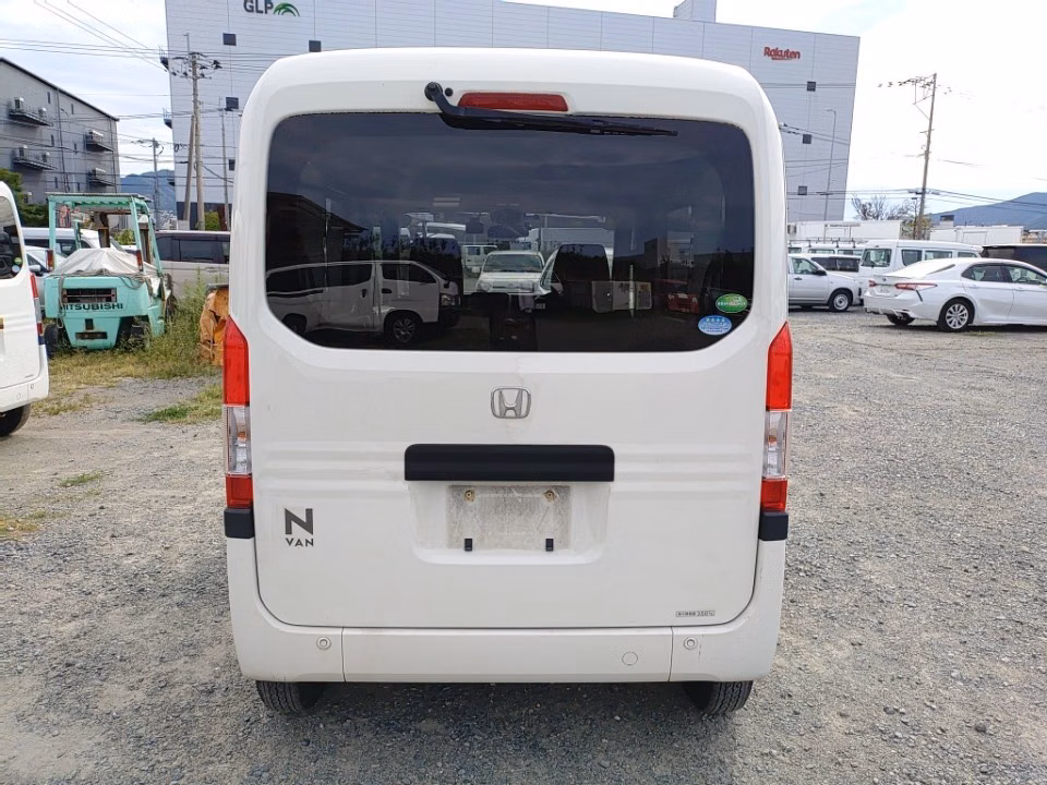 HONDA N-VAN