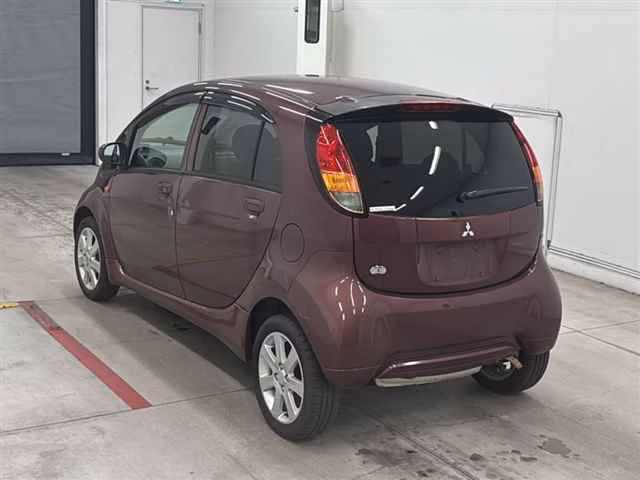 MITSUBISHI I