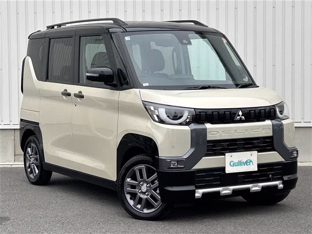 Mitsubishi Delica Mini