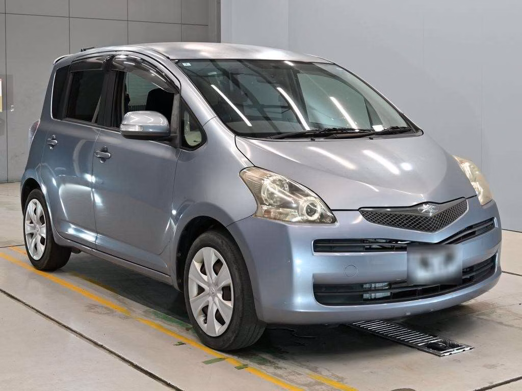 TOYOTA RACTIS