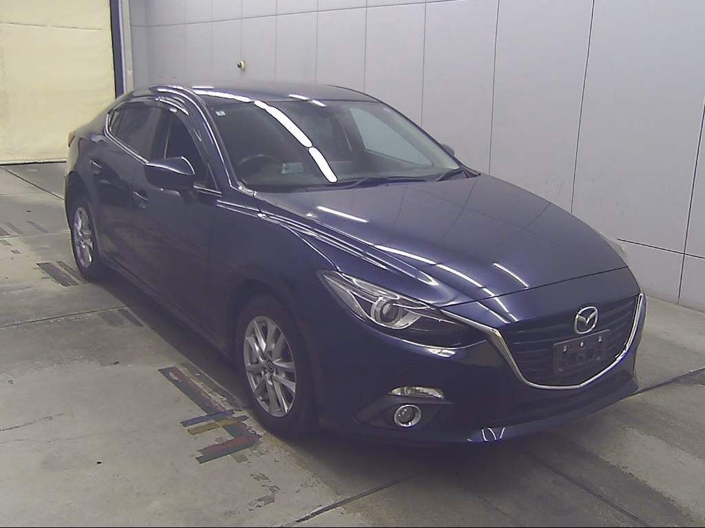 MAZDA AXELA
