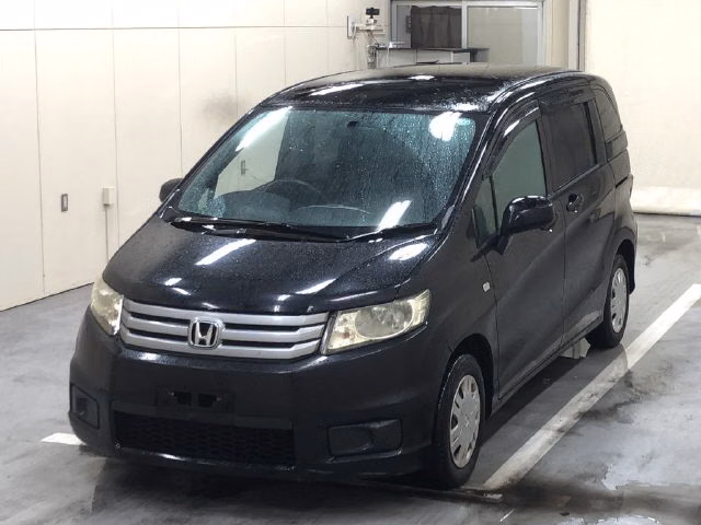 HONDA FREED SPIKE