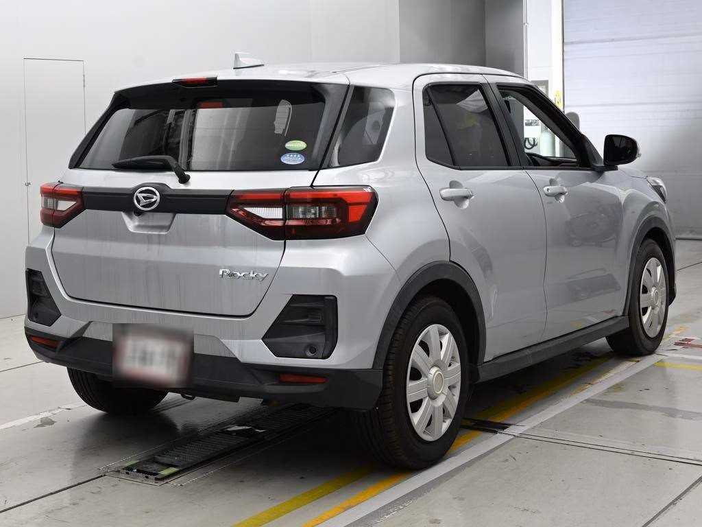 DAIHATSU ROCKY