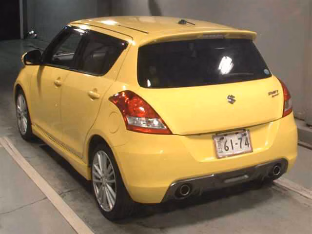 SUZUKI SWIFT
