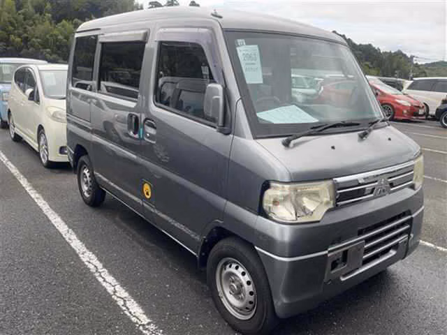 MITSUBISHI MINICAB
