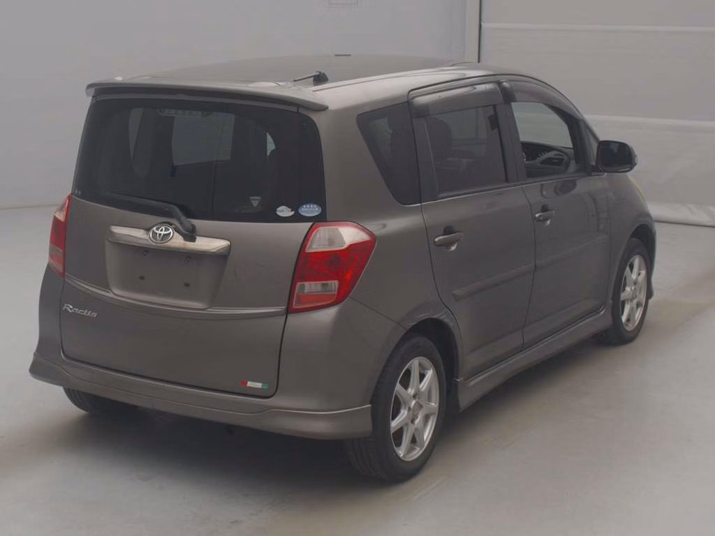 TOYOTA RACTIS