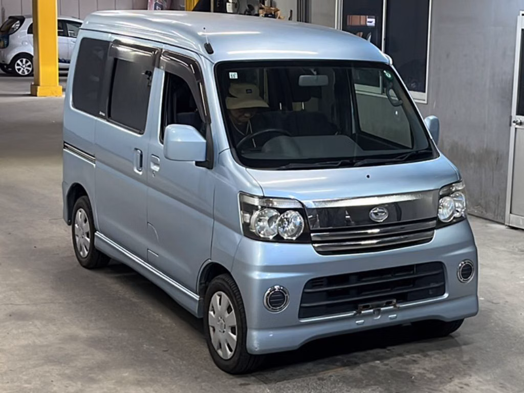 DAIHATSU ATRAI