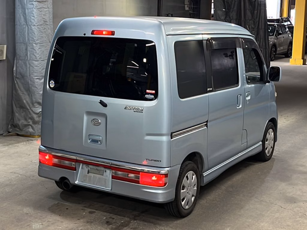 DAIHATSU ATRAI