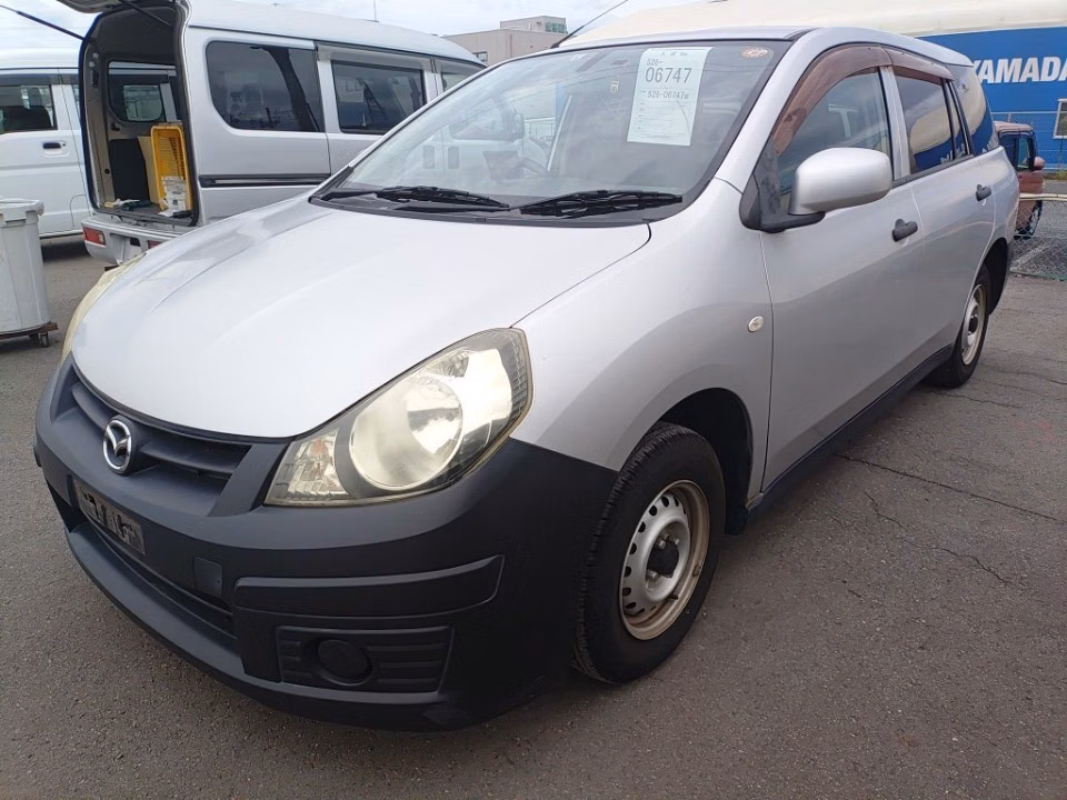 MAZDA FAMILIA