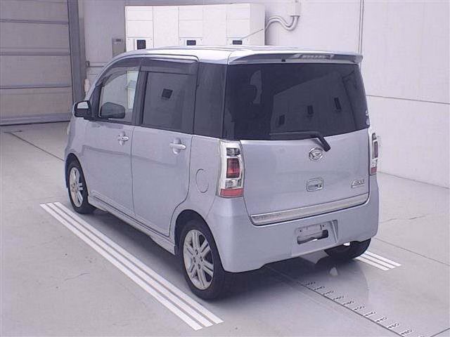 DAIHATSU TANTO EXE