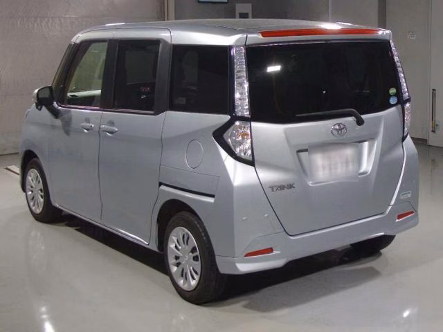 TOYOTA TANK