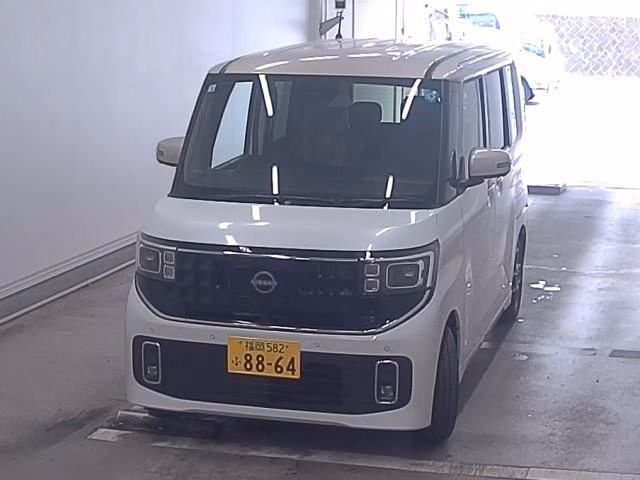 NISSAN ROOX