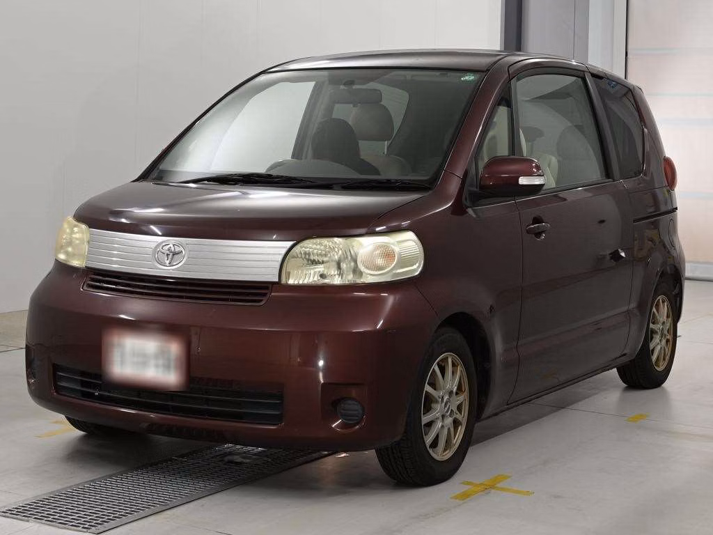 TOYOTA PORTE
