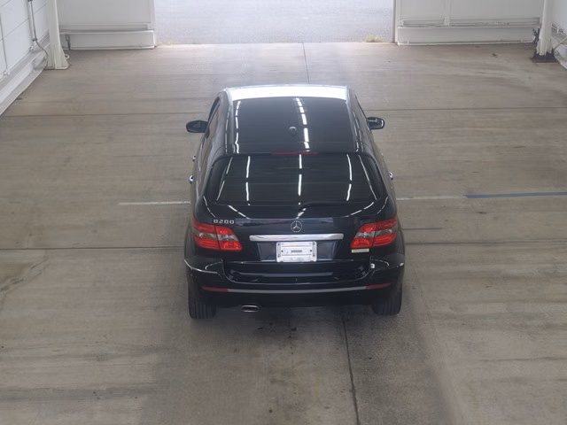 MERCEDES-BENZ B-CLASS