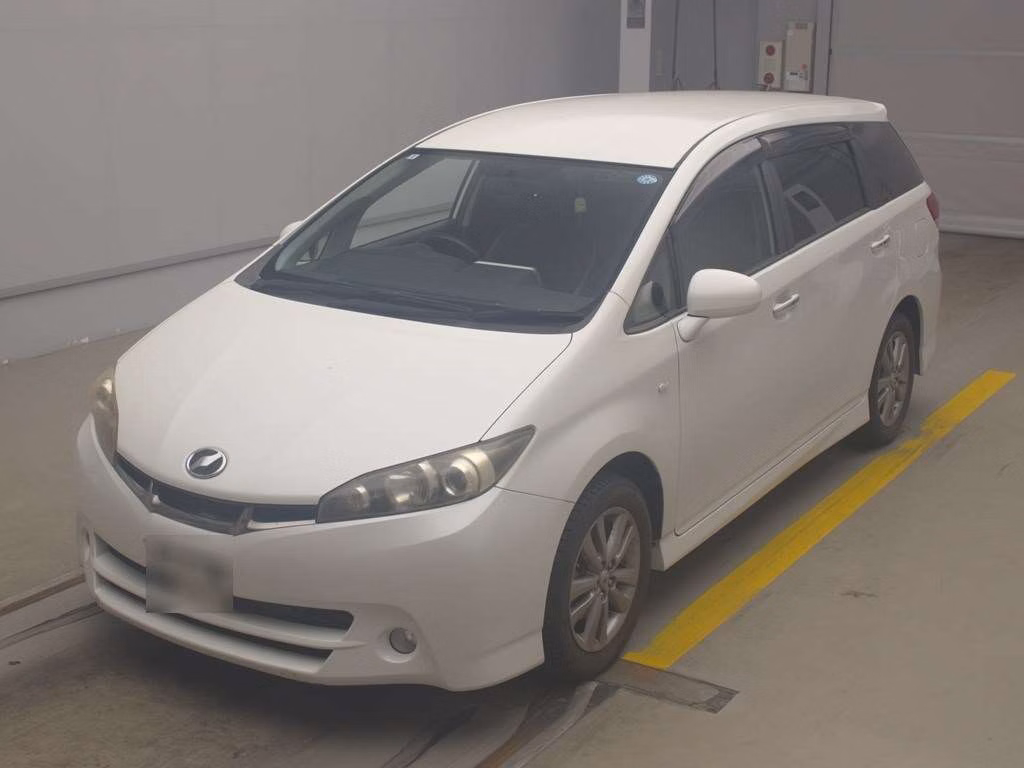 TOYOTA WISH